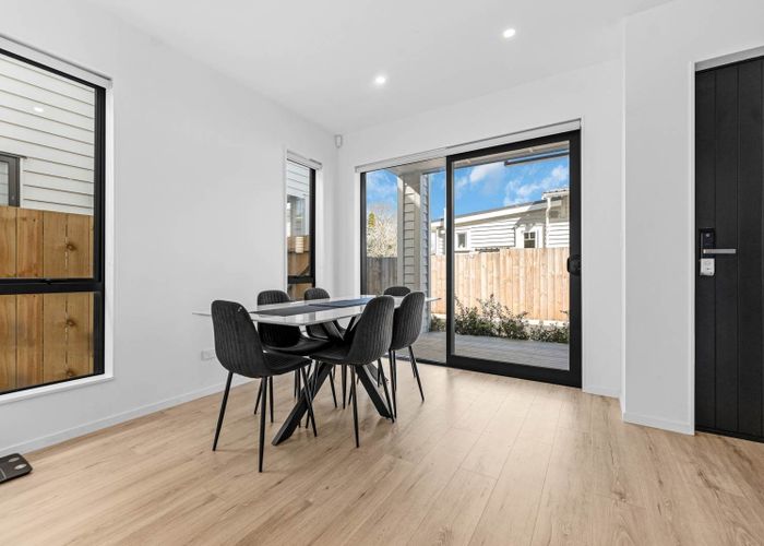  at 7B Queen Mary Avenue, New Lynn, Waitakere City, Auckland