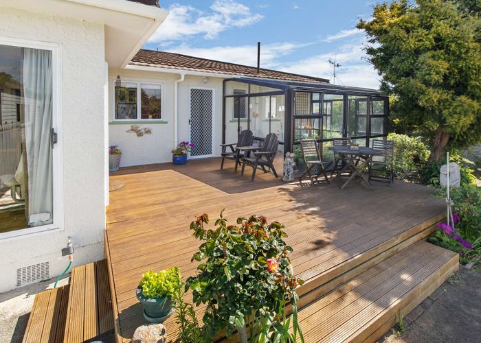  at 52 Thatcher Street, Castlecliff, Whanganui