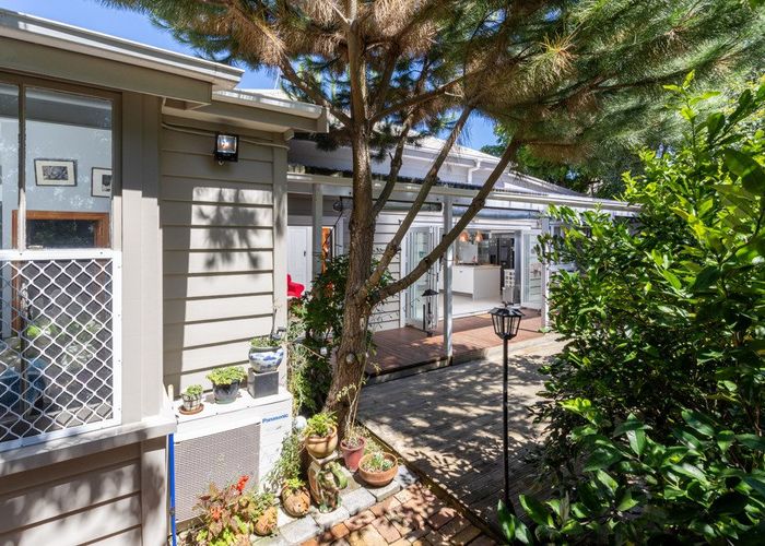  at 102 Alfred Street, Onehunga, Auckland City, Auckland