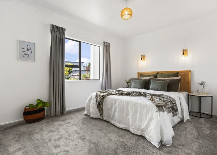  at 1/26 Quebec Road, Milford, Auckland