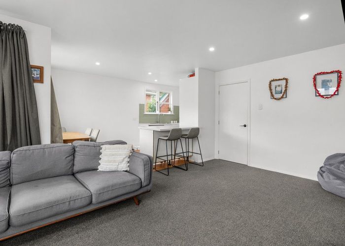  at 9 Hay Street, Naenae, Lower Hutt, Wellington
