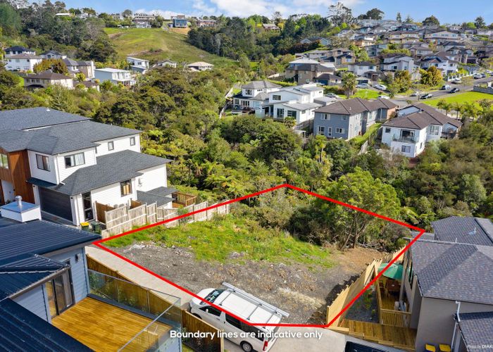  at 36 Para Close, Fairview Heights, Auckland