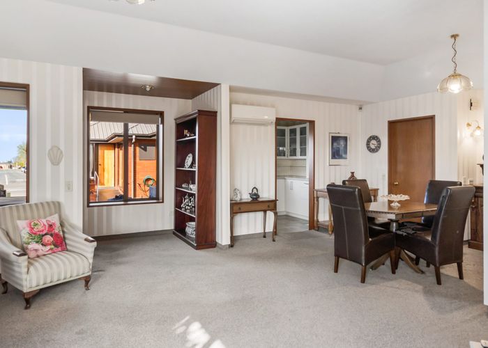  at 2/18 Selwyn Street, Maori Hill, Timaru, Canterbury