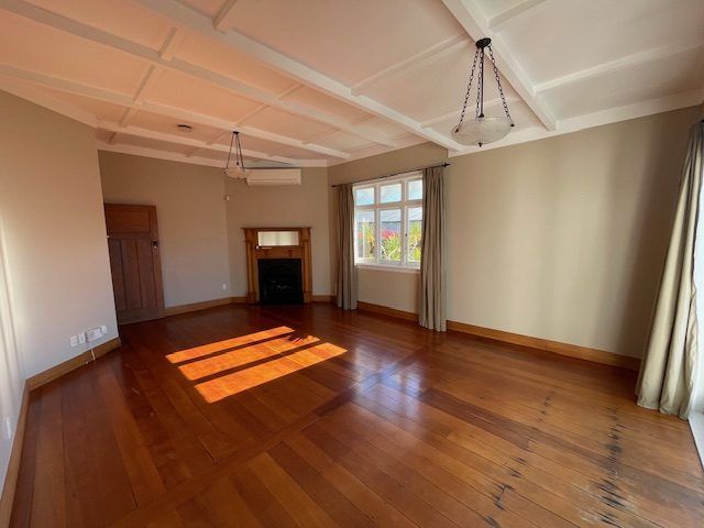  at 35 Huia Road, Point Chevalier, Auckland City, Auckland