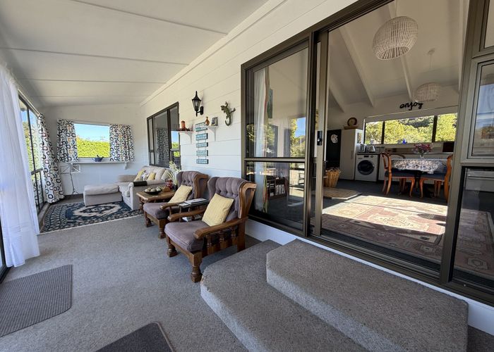  at 22 Arthur Road, Pounawea, Clutha, Otago