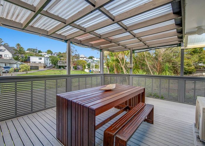  at 8C Langton Road, Stanmore Bay, Rodney, Auckland