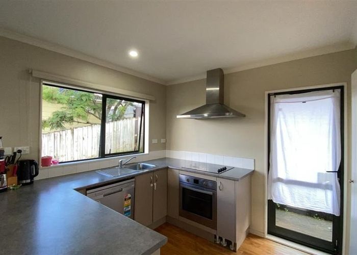  at 65A Sunline Avenue, Massey West, Waitakere City, Auckland