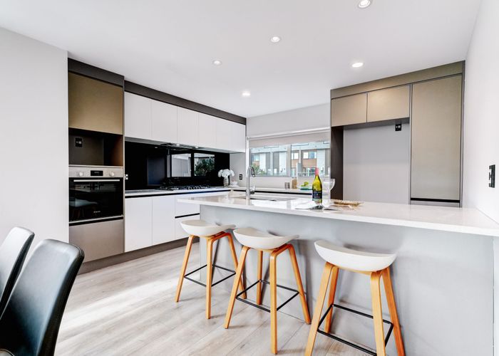  at 2 Meritage Lane, Te Atatu South, Waitakere City, Auckland