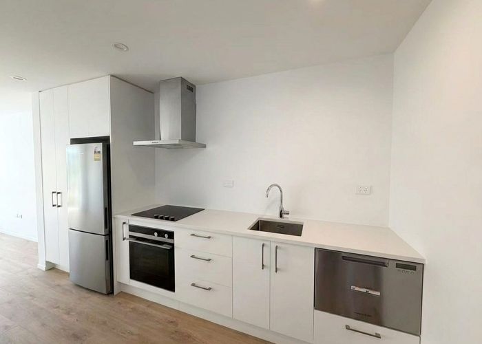  at 6/11 Paramu Ave, Birkdale, North Shore City, Auckland