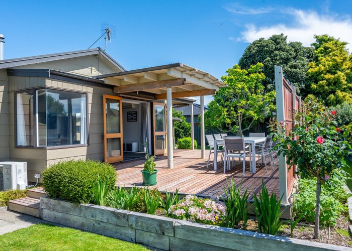 Recently sold 34 Allens Lane, Clive homes.co.nz