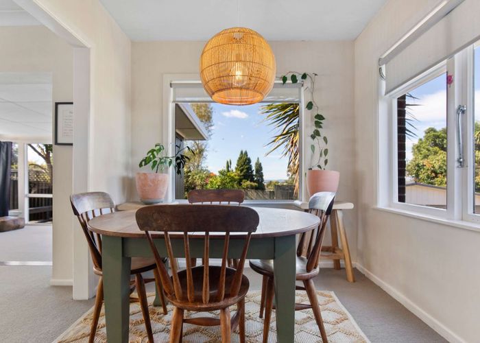  at 27 Roosevelt Road, Western Heights, Rotorua
