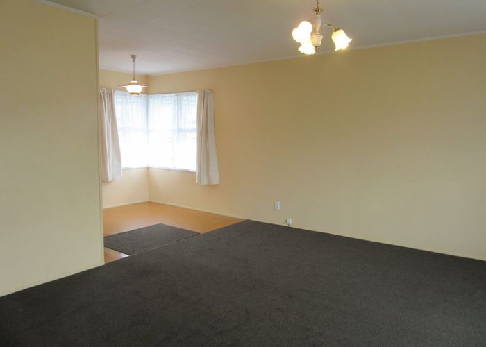  at 14 Lindis Place, Mangere Bridge, Manukau City, Auckland