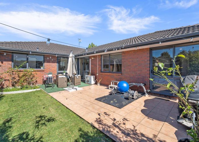 at 18 Carlingford Drive, East Tamaki, Auckland