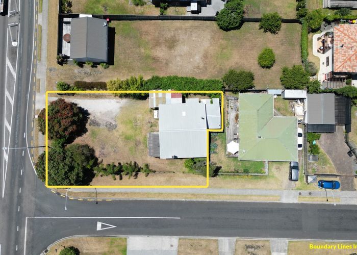 at 834 Papamoa Beach Road, Papamoa Beach, Papamoa
