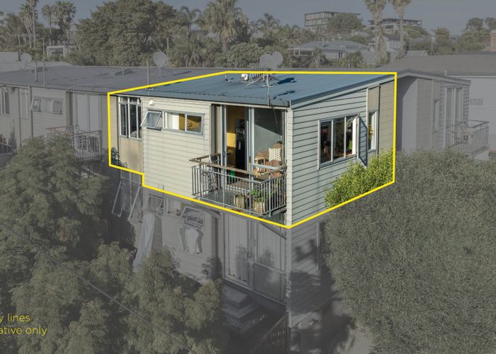  at 7/90 Crummer Road, Grey Lynn, Auckland