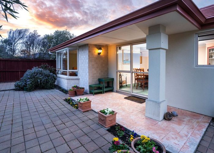  at 68 Eastwood Rise, Waimairi Beach, Christchurch