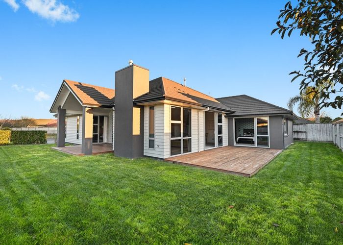  at 13 Bentley Rise, Flagstaff, Hamilton