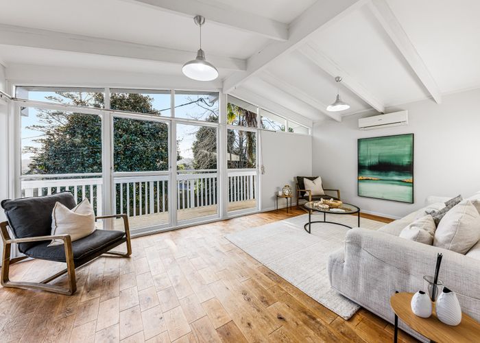  at 18 Outlook Road, Greenhithe, North Shore City, Auckland