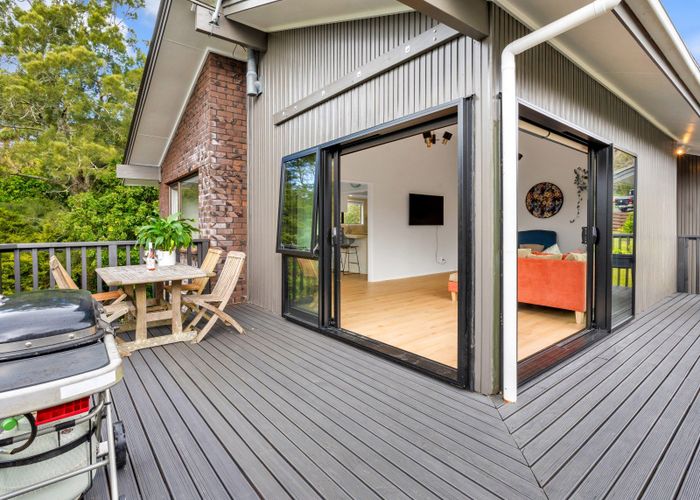  at 21 Lastel Place, Shelly Park, Manukau City, Auckland