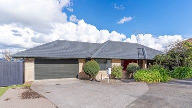  at 2/21 Stratford Road, Manurewa, Auckland