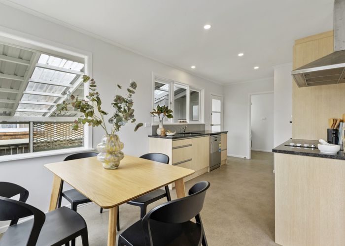  at 88 Coronation Road, Mangere Bridge, Auckland