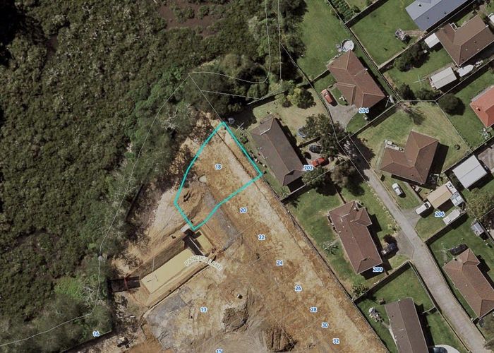  at 18 Paneika Lane, Otahuhu, Auckland