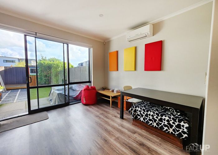  at 5 Harakeke Road, Hobsonville, Waitakere City, Auckland