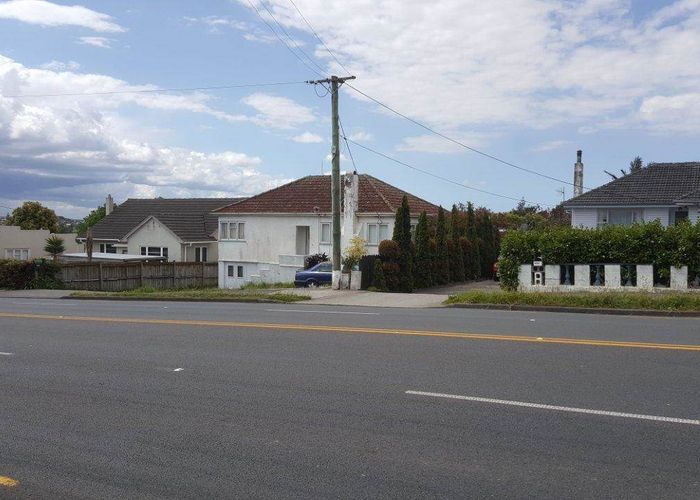  at 4027 Great North Road, Glen Eden, Auckland