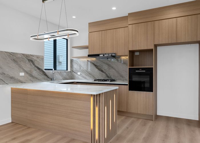 at 2-4, 42 Finnerty Avenue, Howick, Manukau City, Auckland
