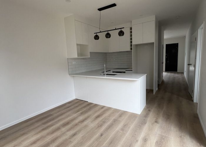  at 3/5 Calthorp Close, Favona, Manukau City, Auckland