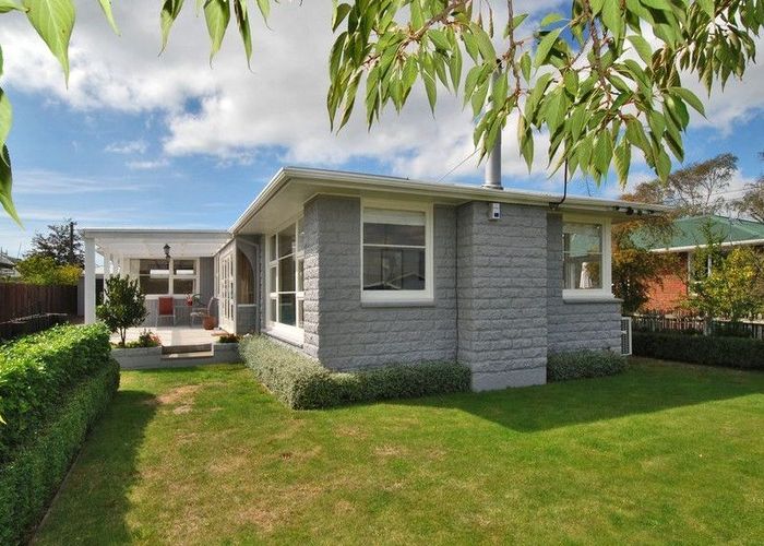  at 40 Greenhaven Drive, Burwood, Christchurch