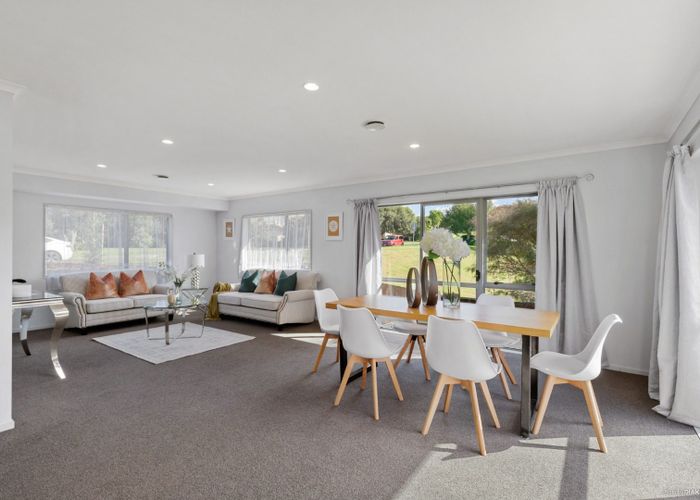  at 14 Princeton Parade, Albany, North Shore City, Auckland