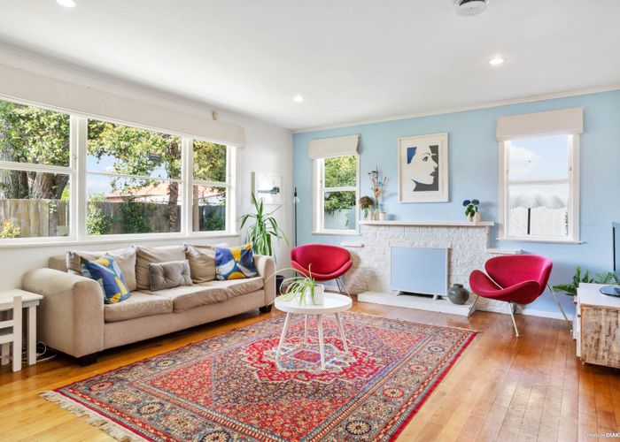  at 59 Riversdale Road, Avondale, Auckland