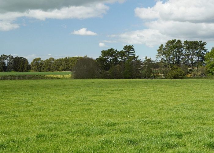  at 52 Hunter Road, Pukekawa, Franklin, Auckland