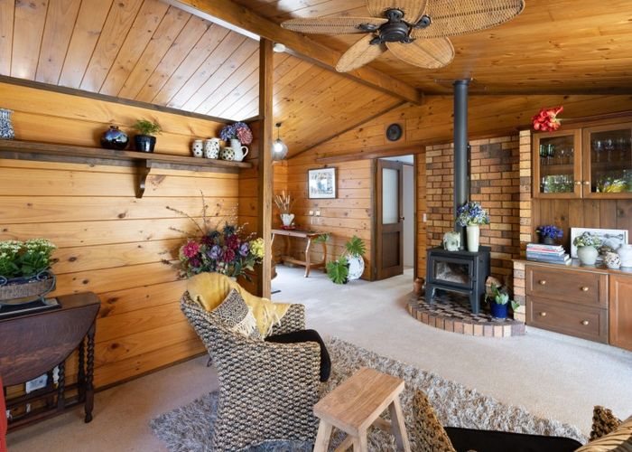  at 90 Resolution Road, Welcome Bay, Tauranga