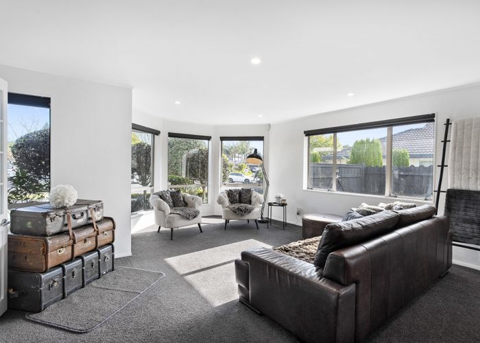  at 23 Ben Nevis Place, Northpark, Auckland