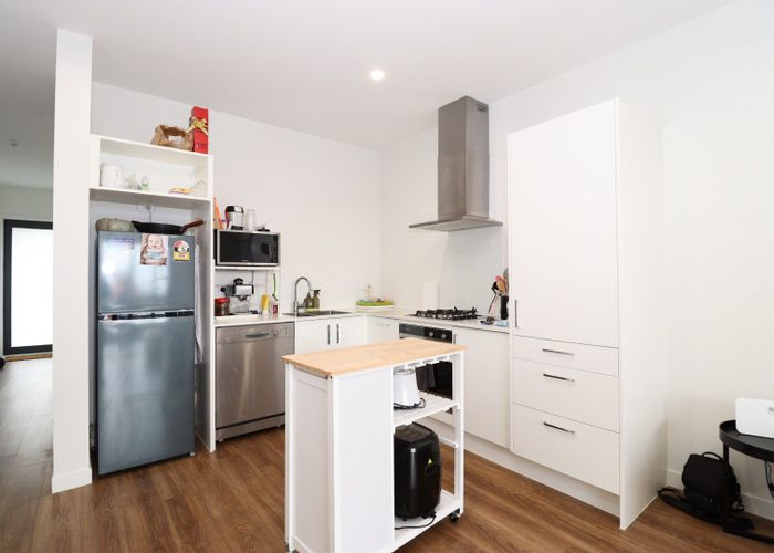  at 20 Salvia Lane, Totara Park, Auckland