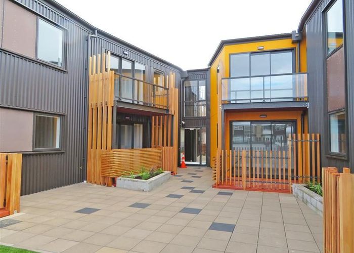  at 206a/321 Jackson Street, Petone, Lower Hutt, Wellington