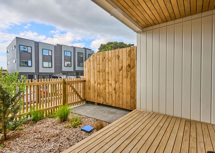  at 10 Pahoehoe Close, Mount Wellington, Auckland City, Auckland