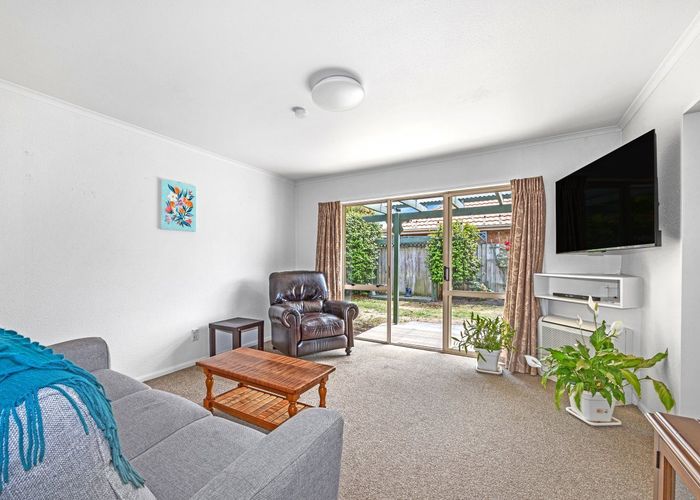  at 2/29 Loughton Street, Burwood, Christchurch City, Canterbury