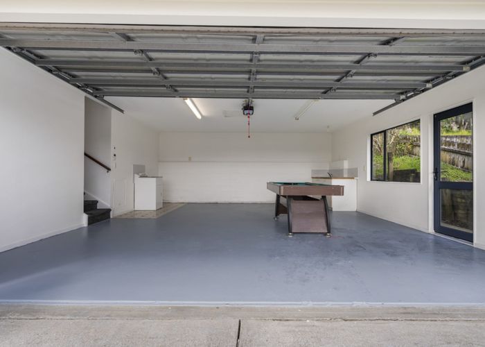  at 16A Lowburn Place, Clover Park, Manukau City, Auckland