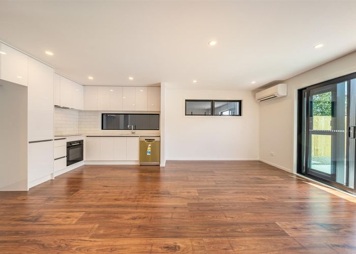  at 7c Hay Street, Ebdentown, Upper Hutt, Wellington