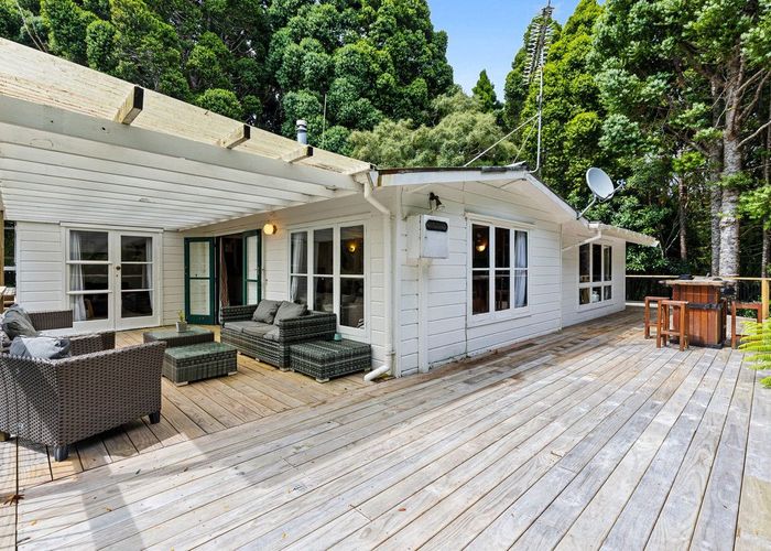 at 130 Opanuku Road, Henderson Valley, Auckland