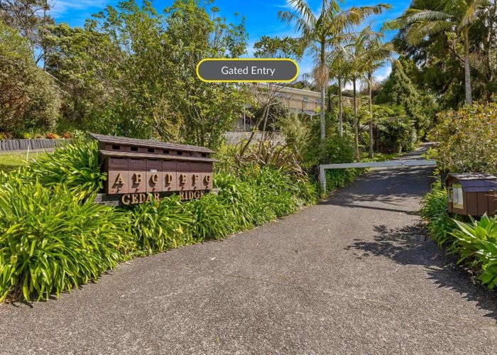  at 11E Longfellow Parade, Glen Eden, Waitakere City, Auckland