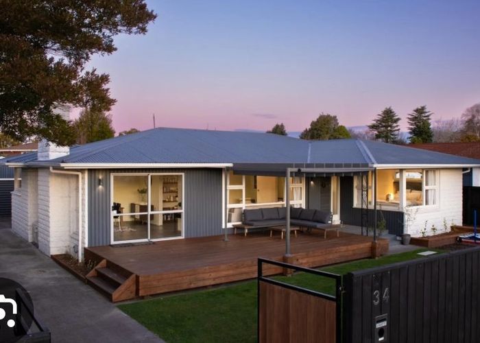  at 34 Gladson Avenue, Sockburn, Christchurch