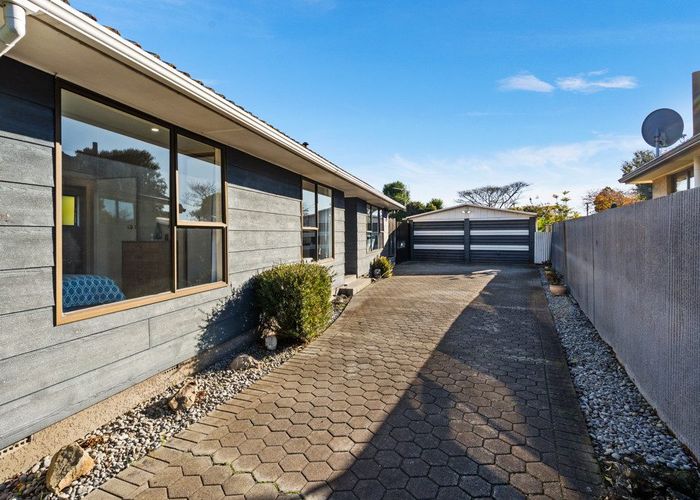  at 59 Oakley Crescent, Hornby, Christchurch City, Canterbury