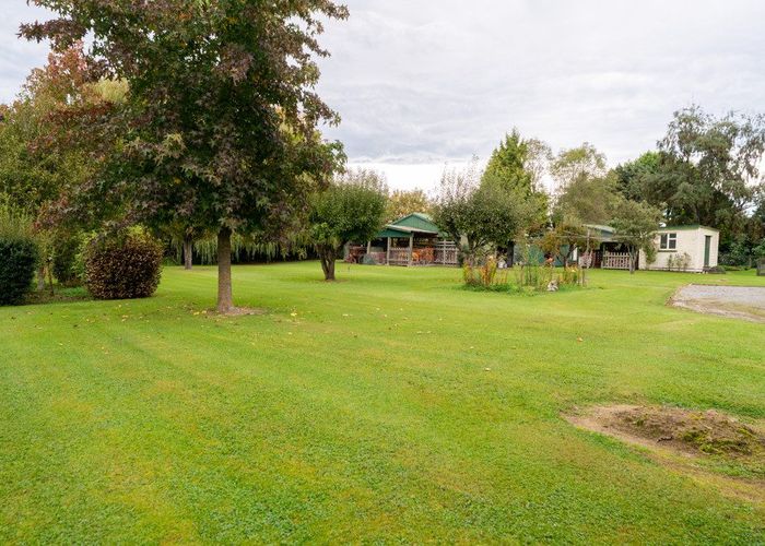  at 15 Burdon Road, Geraldine, Timaru, Canterbury