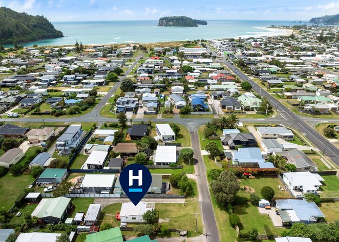  at 104A The Square, Whangamata, Whangamata