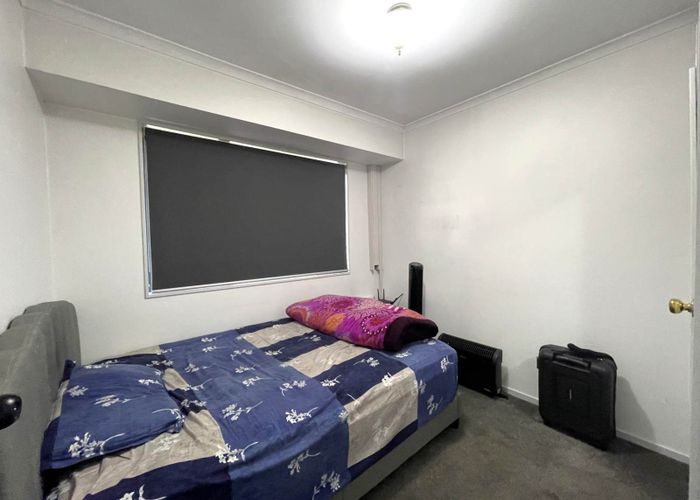  at 9 Lizzie Lane, Clover Park, Manukau City, Auckland
