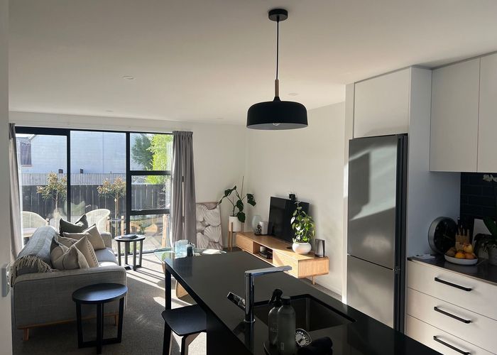 at 4/6 Burdale Street, Riccarton, Christchurch City, Canterbury